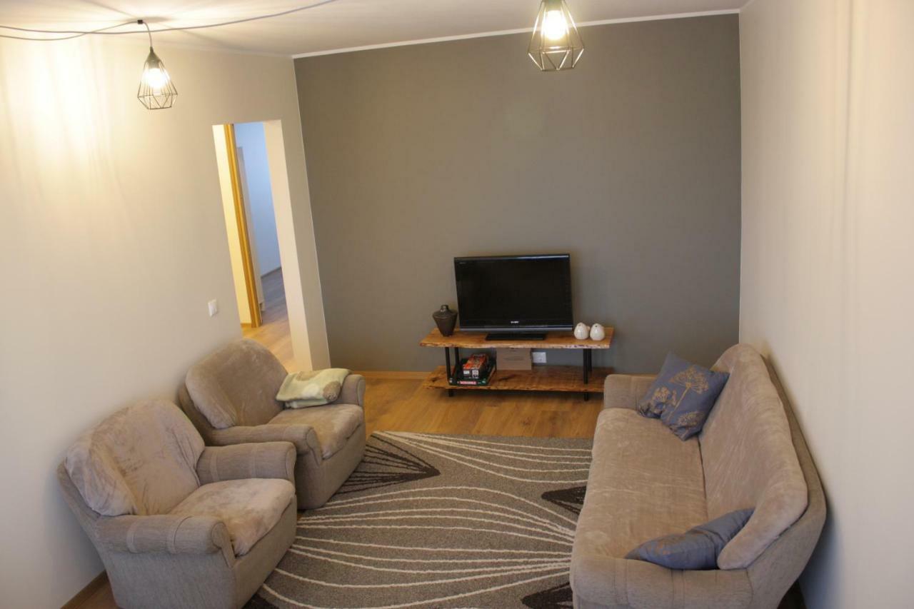 Kesklinna Apartement Хаапсалу Екстериор снимка